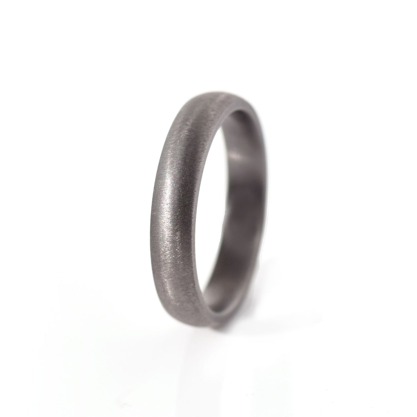 Tantal vielsesring